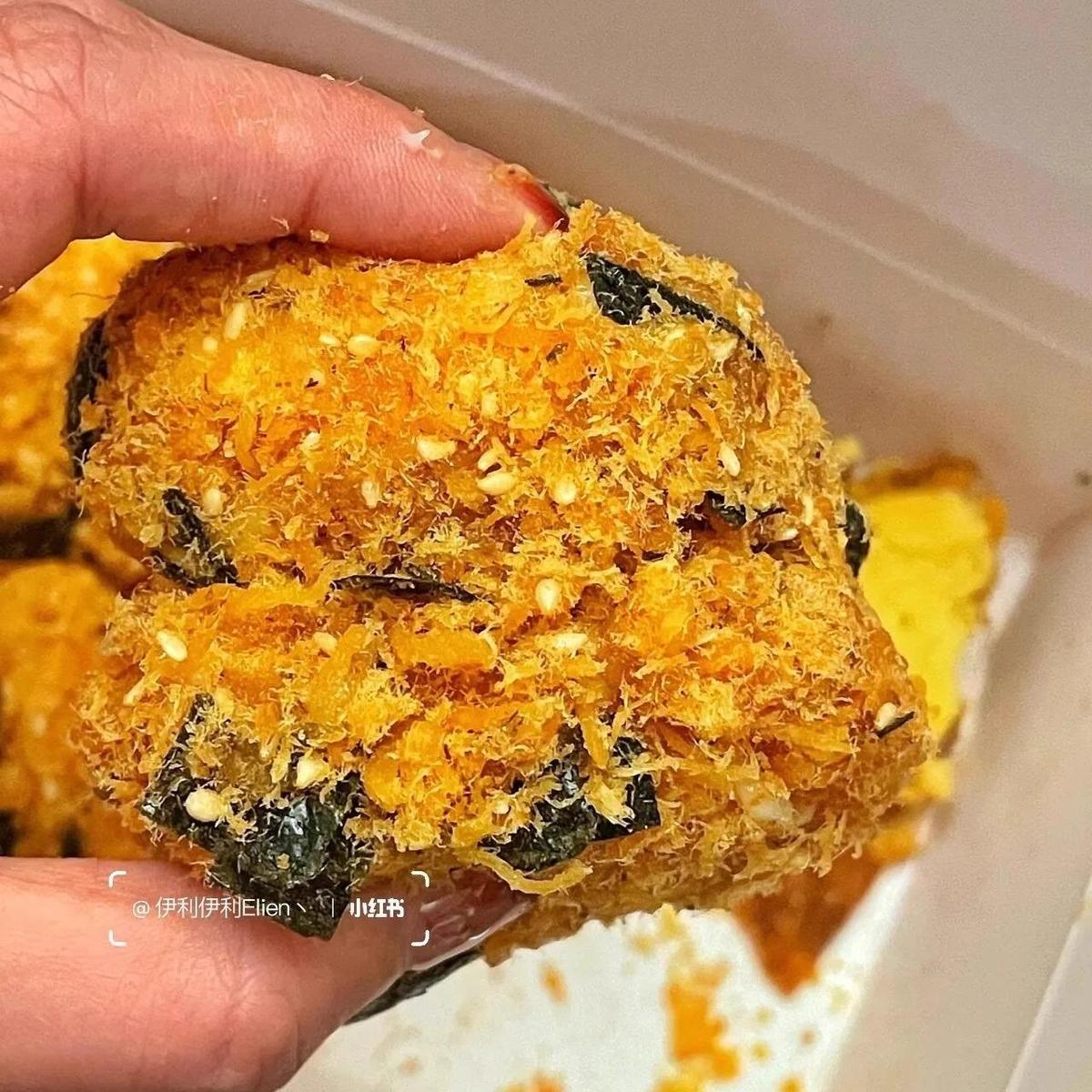 速发爆品小贝肉松球泡芙夹心面包懒人早餐学生宿舍即食休闲零食浆