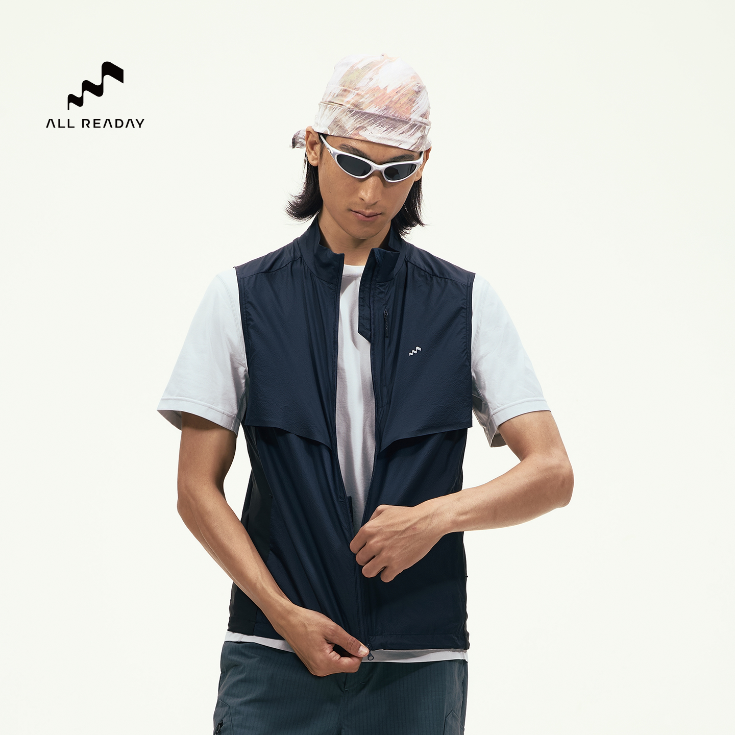ALLREADAY新奇天 雾行轻薄马甲男户外运动立领薄款背心夏季马夹图片