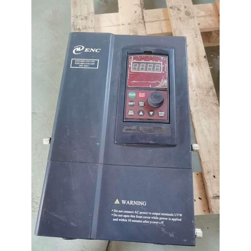拍前询价：易能变频器EDS1000-4T0110G一台11KW