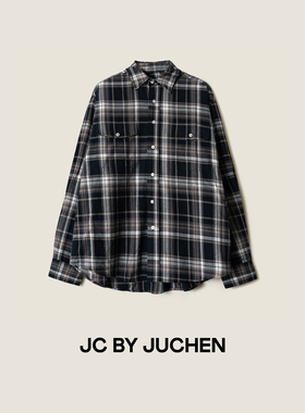 秋冬蓝白格扭扭领色织磨毛棉质贴袋宽松格纹长袖衬衫FW104009-195