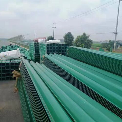 公路波形护栏板国省乡村道桥梁防撞隔离护栏国标非标镀锌两波三波