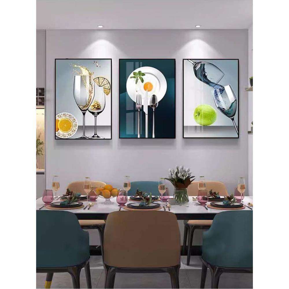 现代简约餐厅装饰画高档饭厅墙面装饰壁画轻奢酒杯三联挂画高级感