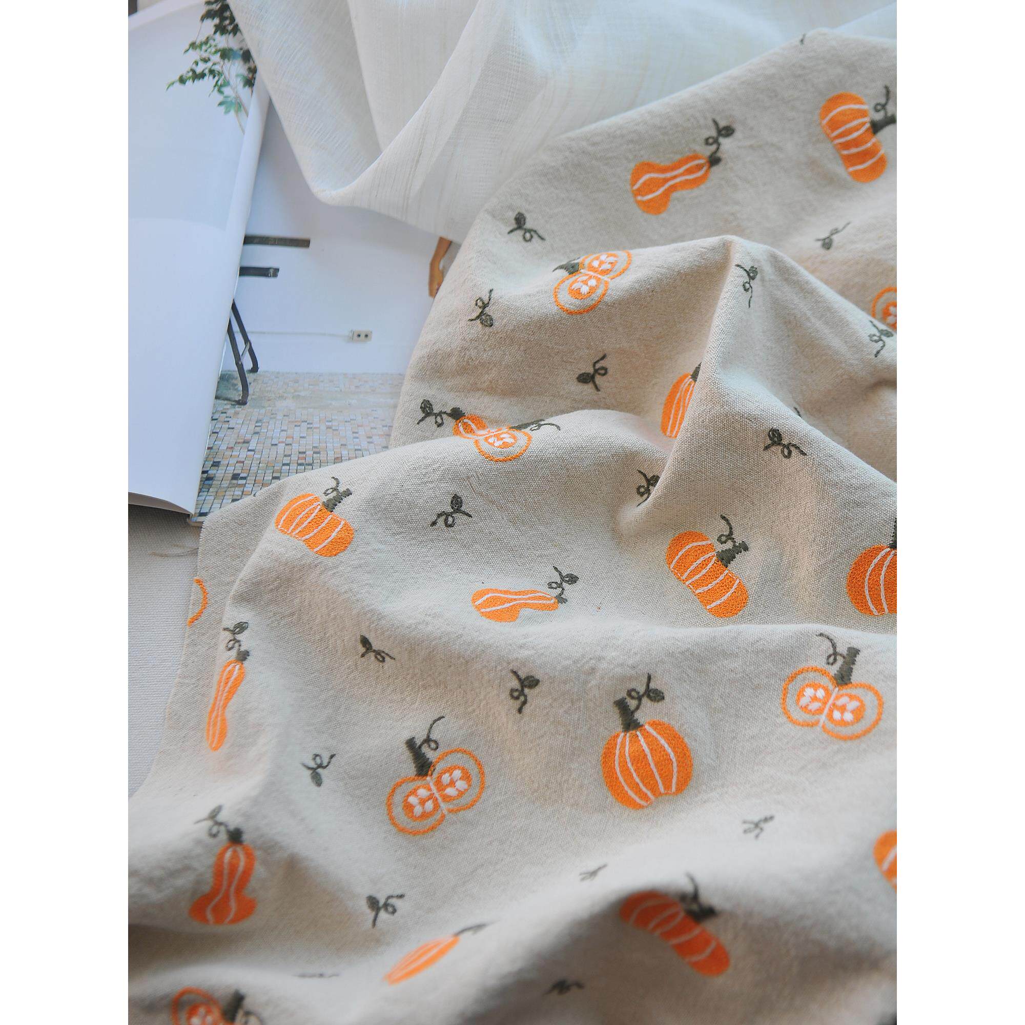 沙发枕套绣花面料南瓜棉麻面料自制罩布台布材质防尘布罩布