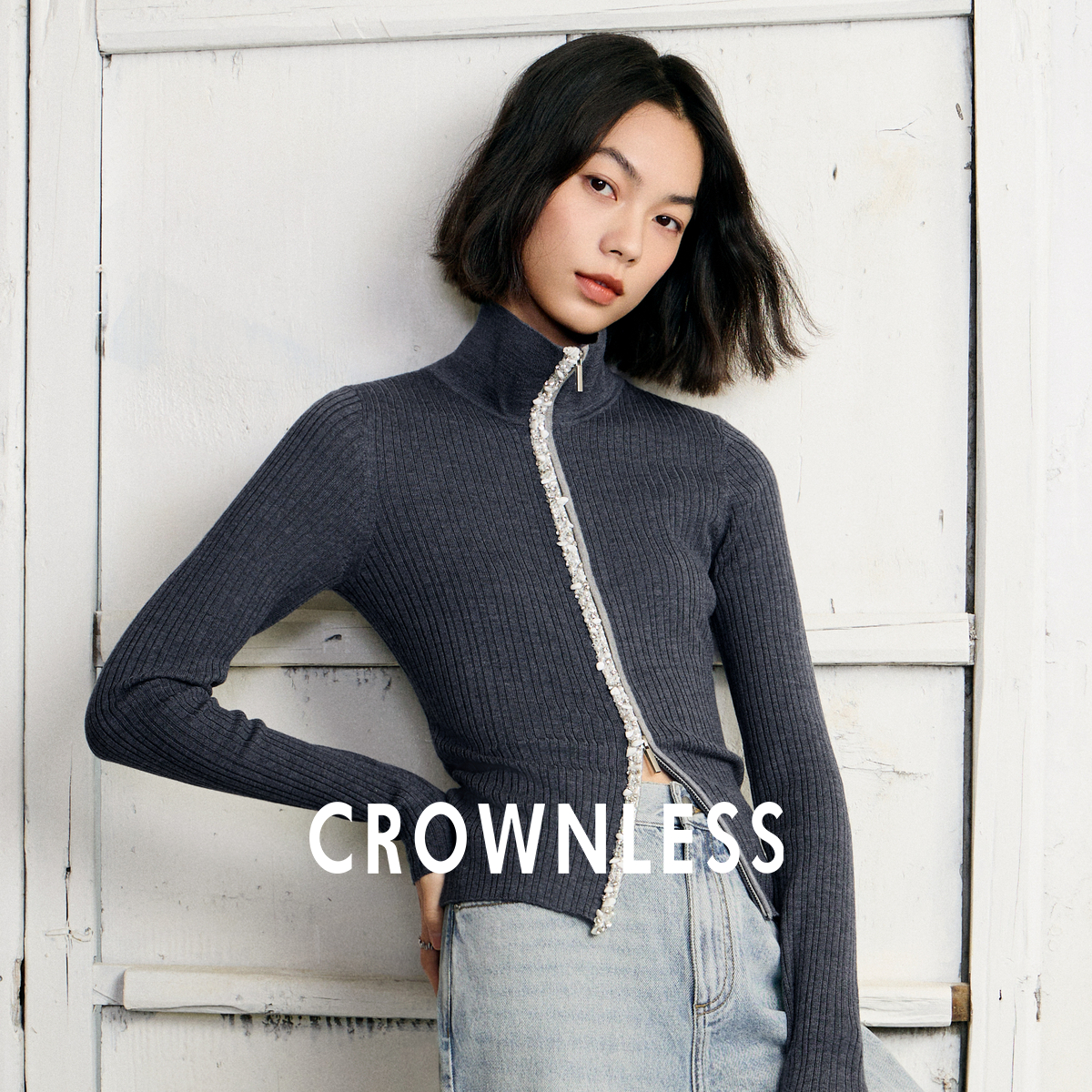 羊毛双开拉链钉钻翻领针织衫