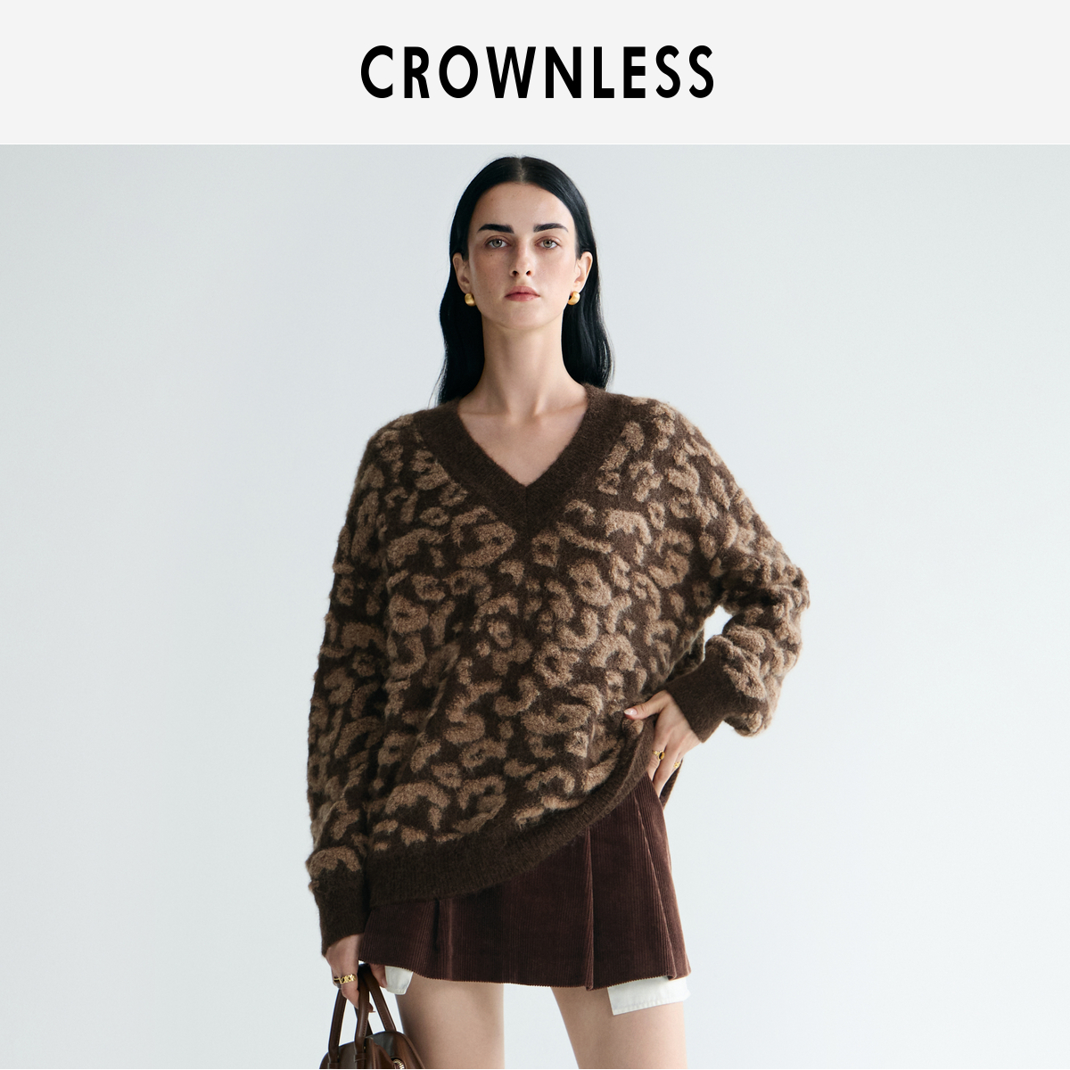 立体毛巾绣复古豹纹V领廓形毛衣