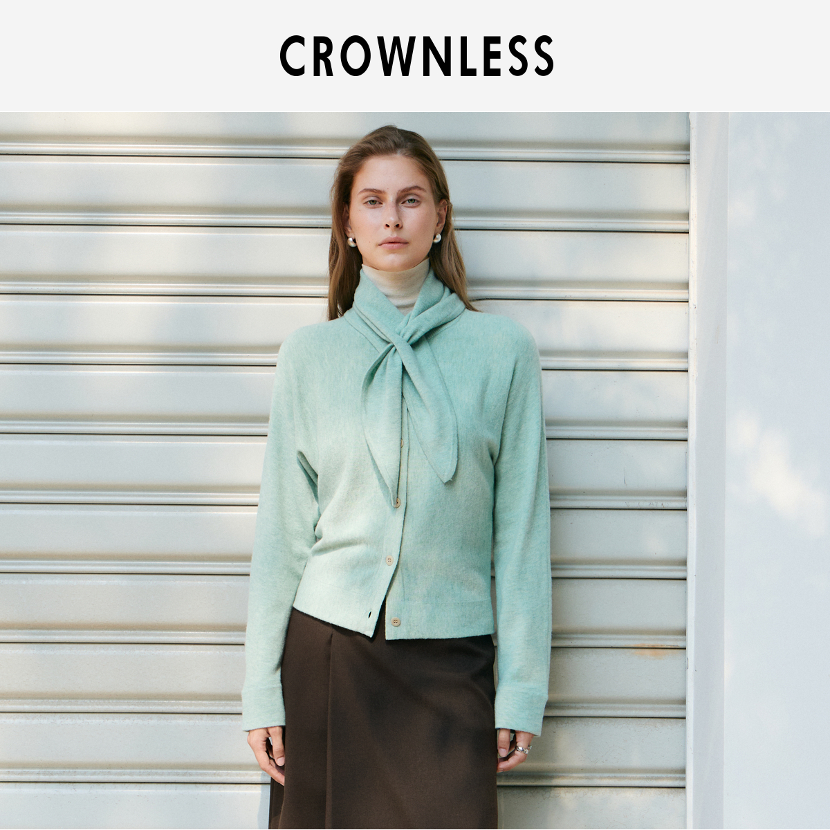 可拆卸兔耳 连织袖身 立体门襟