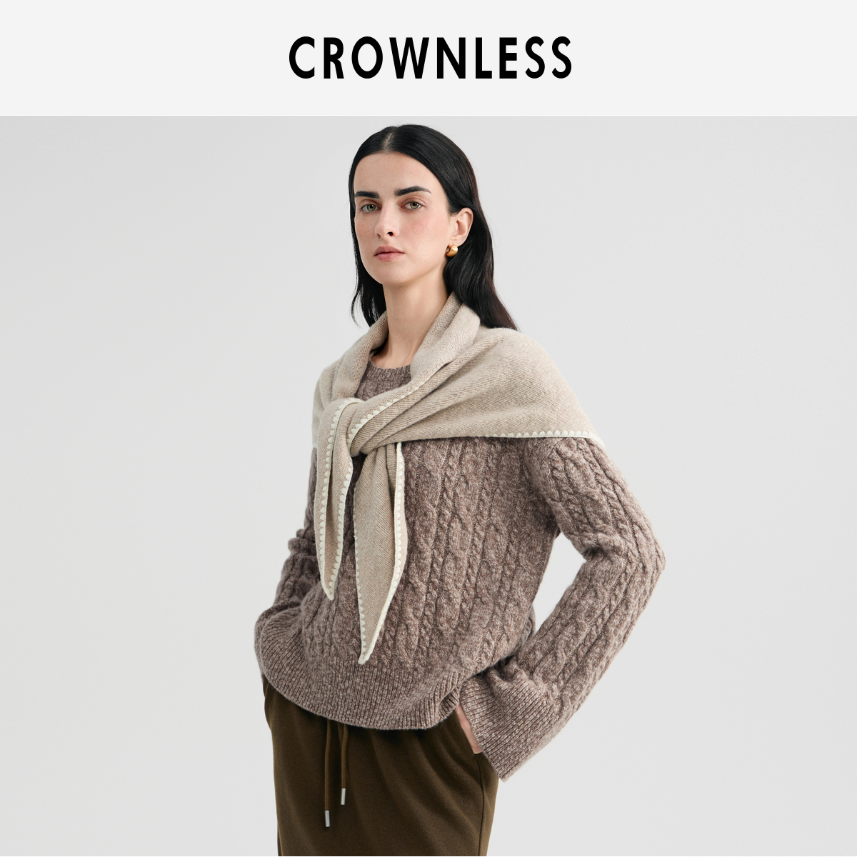 复古纯羊毛大肚纱贝壳绣三角巾