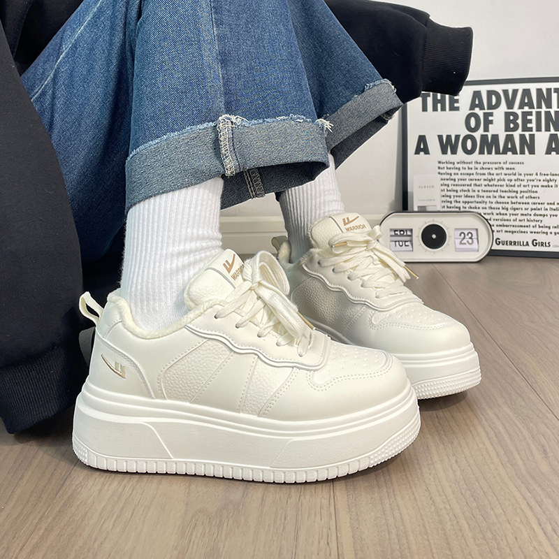 回力2025冬季新款加绒厚底小白鞋