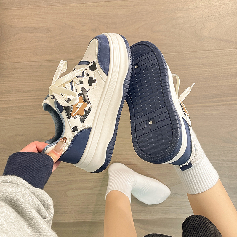 回力奶牛厚底板鞋2025新款