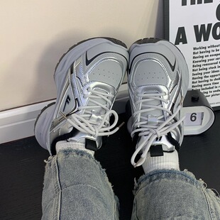 回力加绒老爹鞋女2025冬季新款小个子厚底增高二棉鞋白色跑步鞋子