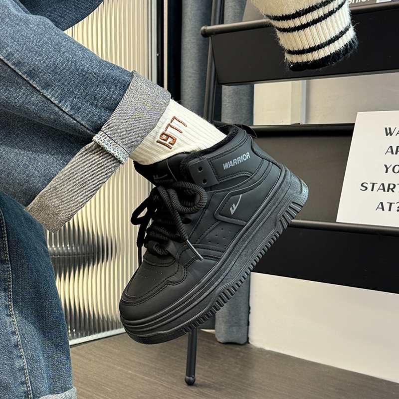 回力2025冬季新款高帮加绒小黑鞋