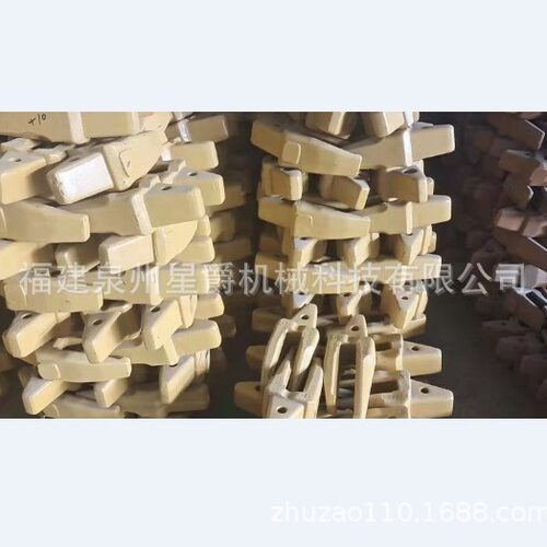 泉州 挖掘机四轮一带   支重轮 引导轮  驱动轮 斗齿   2713-1217