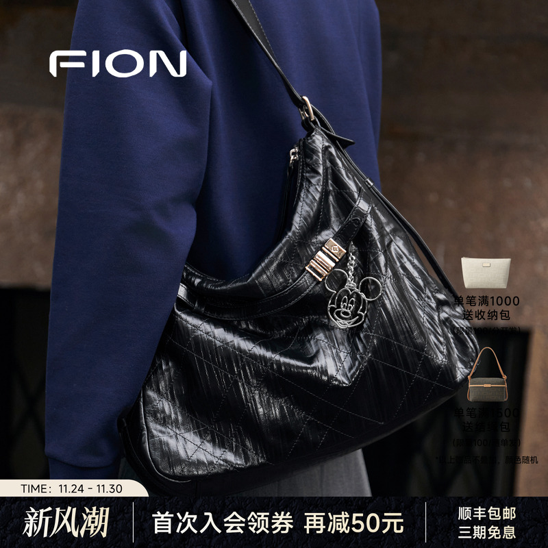 Fion/菲安妮迪士尼米奇合作音符托特包真皮大容量女通勤斜挎包包