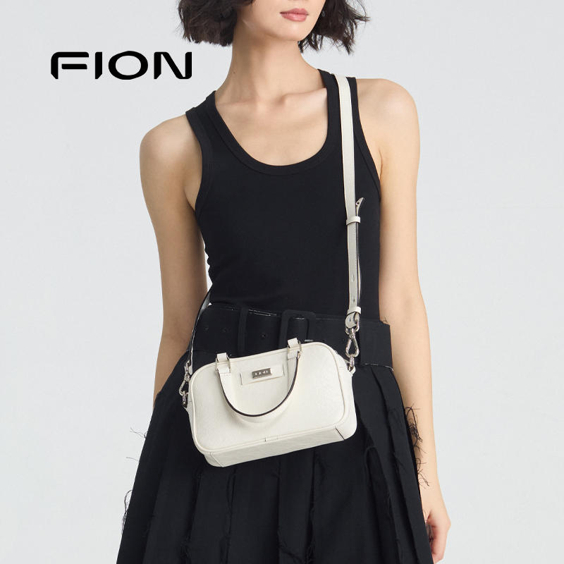 Fion/菲安妮真皮保龄球包2025新款手提女包包高级小众单肩斜挎包
