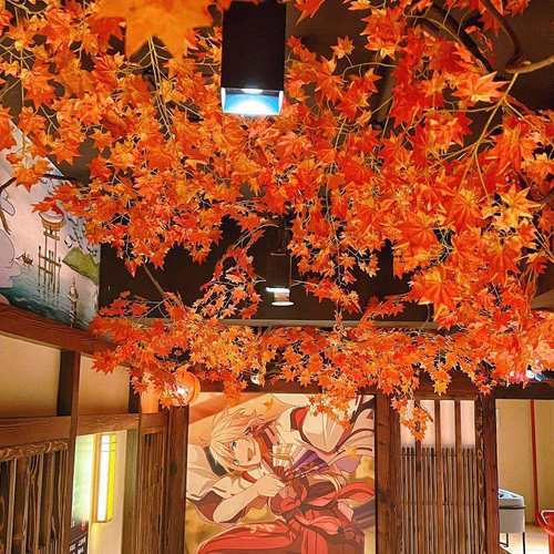 红枫叶吊顶树叶仿真枫叶吊挂餐厅饭店过道棚顶部装饰树枝顶部遮丑