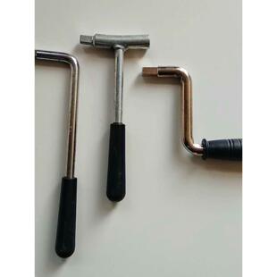 活动隔断配件T两用搞手摇把隔墙10毫米四方扳手移动屏风钥匙配件