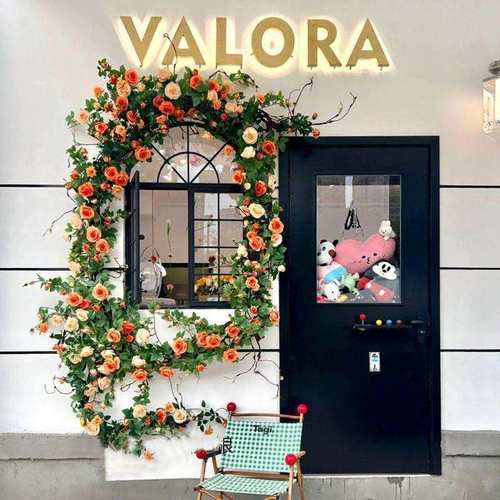 玫瑰网红瀑布打卡花墙仿真假花商场花店引流美陈布置莫奈玫瑰花