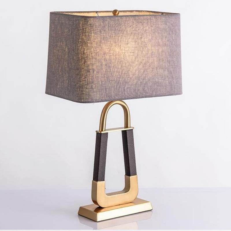 床头柜灯美式创意布艺灯饰样板房卧室设计师客厅金属台灯跨境货源,玩具/童车/益智/积木/模型,毛绒/玩偶/公仔/布艺类玩具,淘宝优惠券,粉丝福利购,淘宝优惠卷