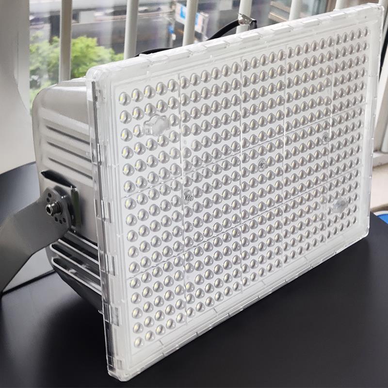 跨境led大透镜投光灯新款400W300W600W500W100W照明灯防水泛光灯