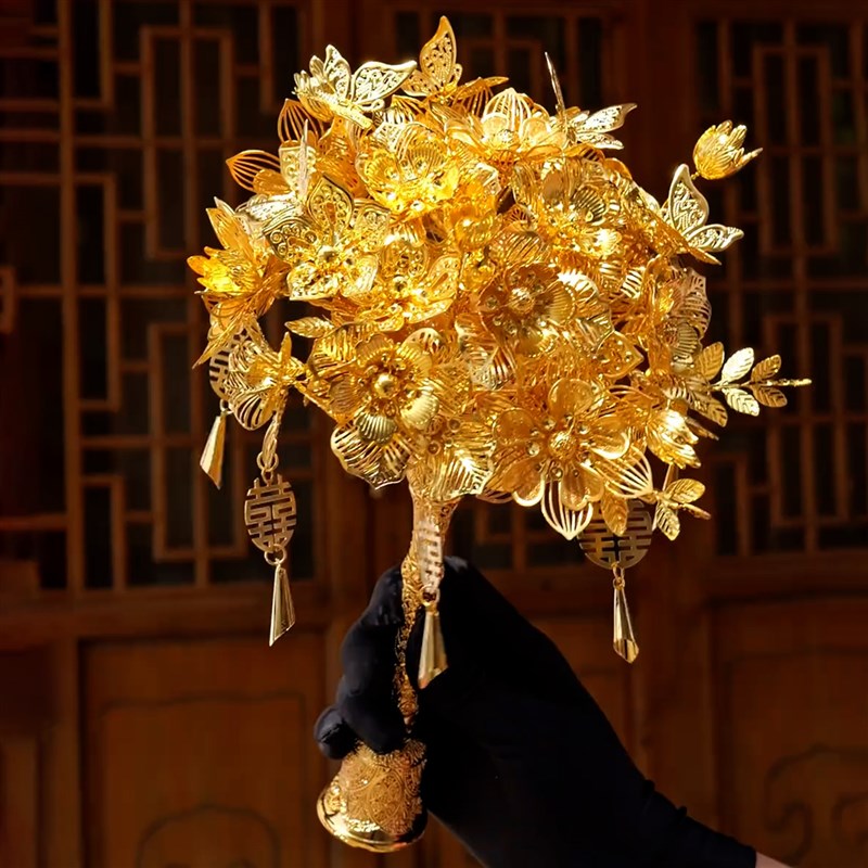 金色新娘结婚手捧花diy材料包婚礼秀禾服婚纱成品金属玫瑰花束