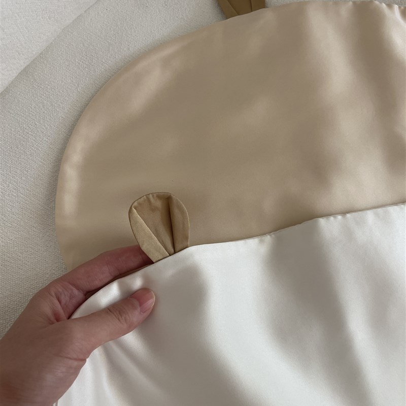 【真丝云片枕】桑蚕丝垫拍嗝巾新生儿婴幼儿防吐奶防枕秃吸汗透气