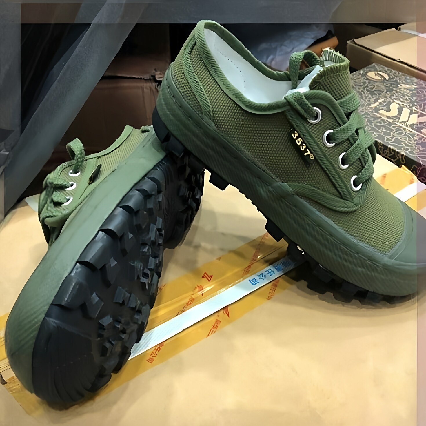 户外登山干活鞋劳保工作鞋低腰耐磨防滑胶鞋鞋优质3537新款解