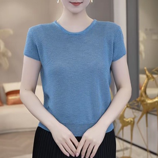 夏季时尚洋气漂亮纯色设计百搭宽松显瘦妈妈圆领短袖冰丝针织上衣
