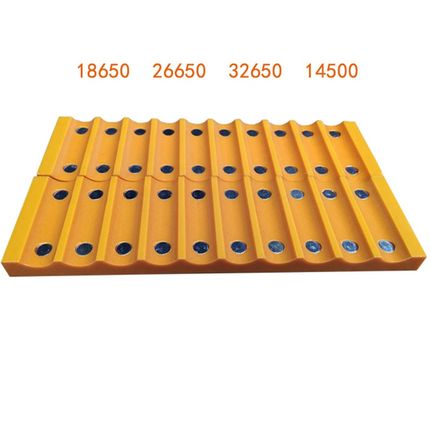 18650 21700 26650 32650锂电池点焊夹具单排固定电池组焊接治具