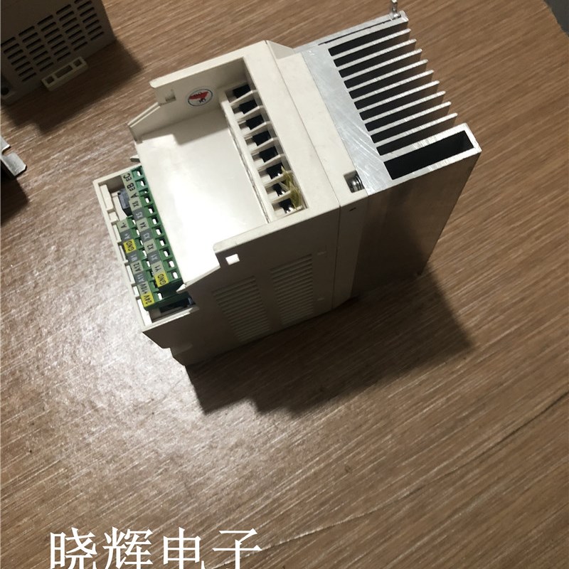 SINEE正弦变频器A90-4T4R2B 三相380V 1.5KW多功能矢量型变频器