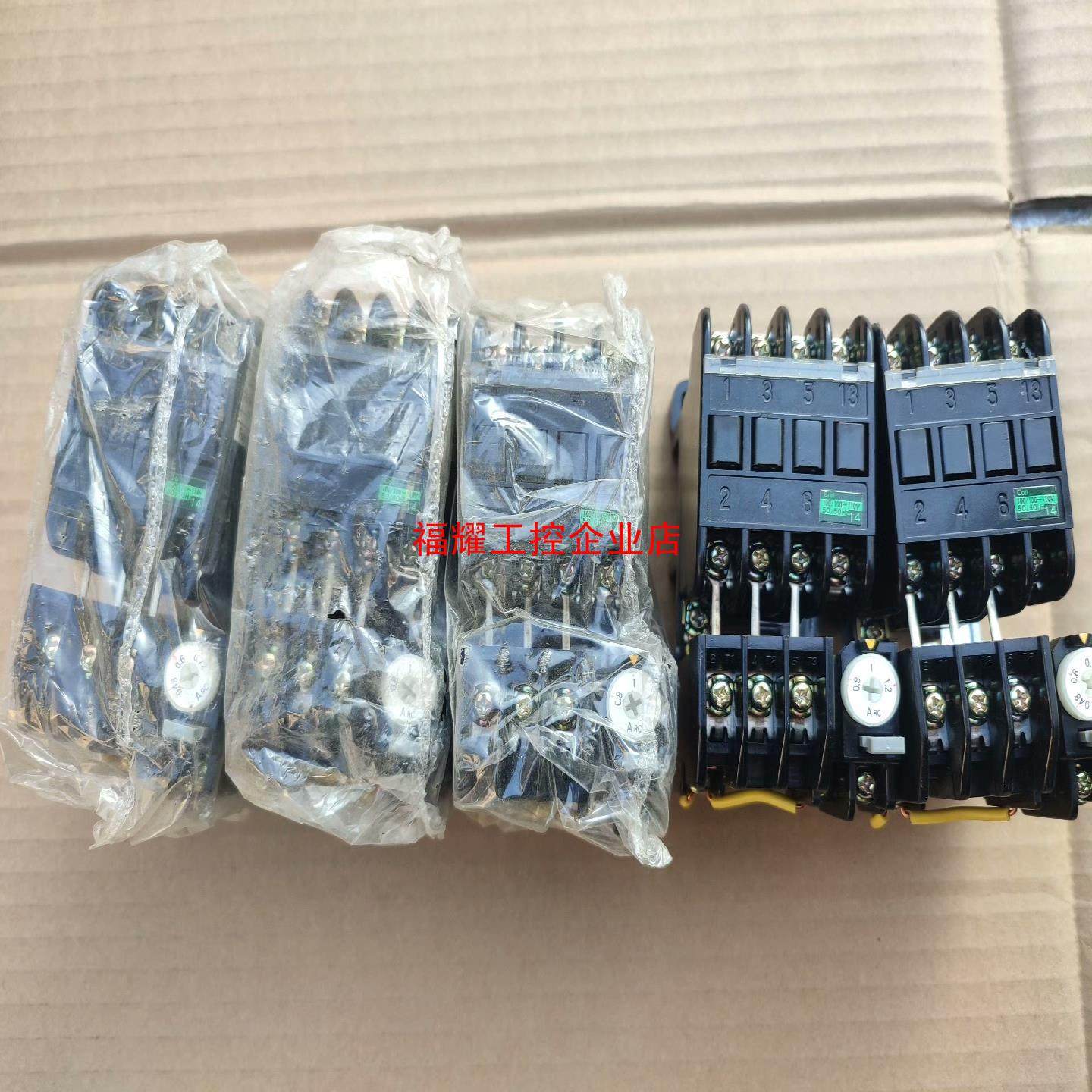 富士接触器 SRCa3631-04a 全新未用无包装2【询价】