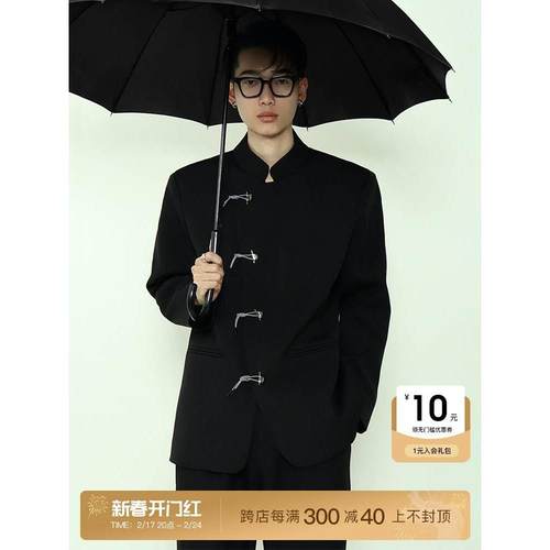 2WUS早春新款小众黑色立领中式西装中国风外套时髦纽扣中山装男女