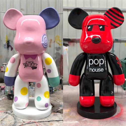 网红暴力熊大摆件店铺酒吧酒店潮牌轻奢网红店公仔玻璃钢雕塑