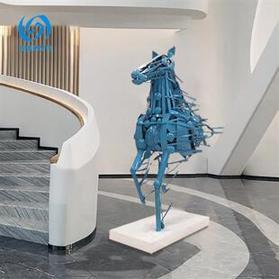 不锈钢马雕塑落地摆件酒店户外广场园林景观金属铁艺几何动物雕塑