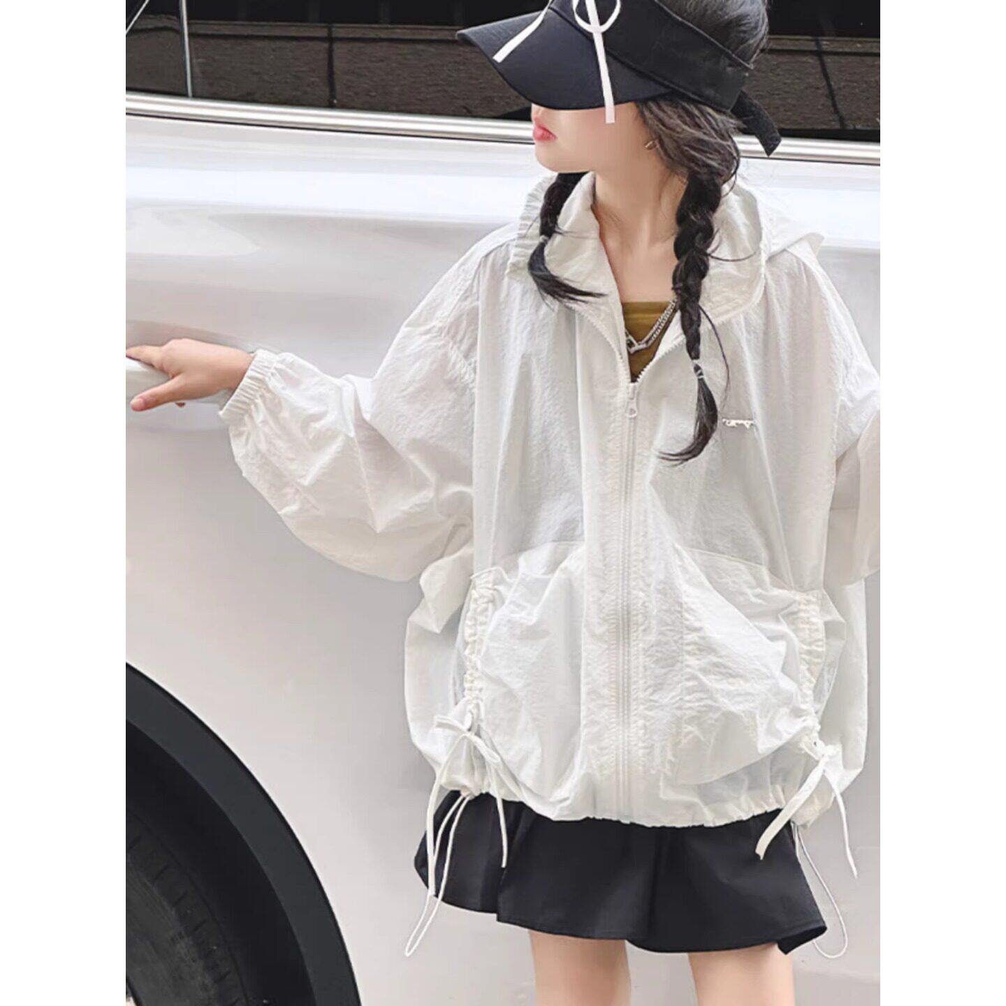 法国Uamtor女童夏季宽松连帽防晒衣新款中大童儿童夏白色轻薄外套