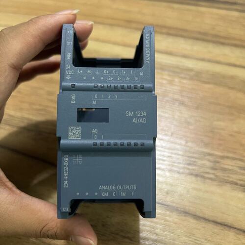 块外壳6ES7234-4HE32-0XB06ES7231-4HF32-0XB06ES7232-4HB32-0XB0