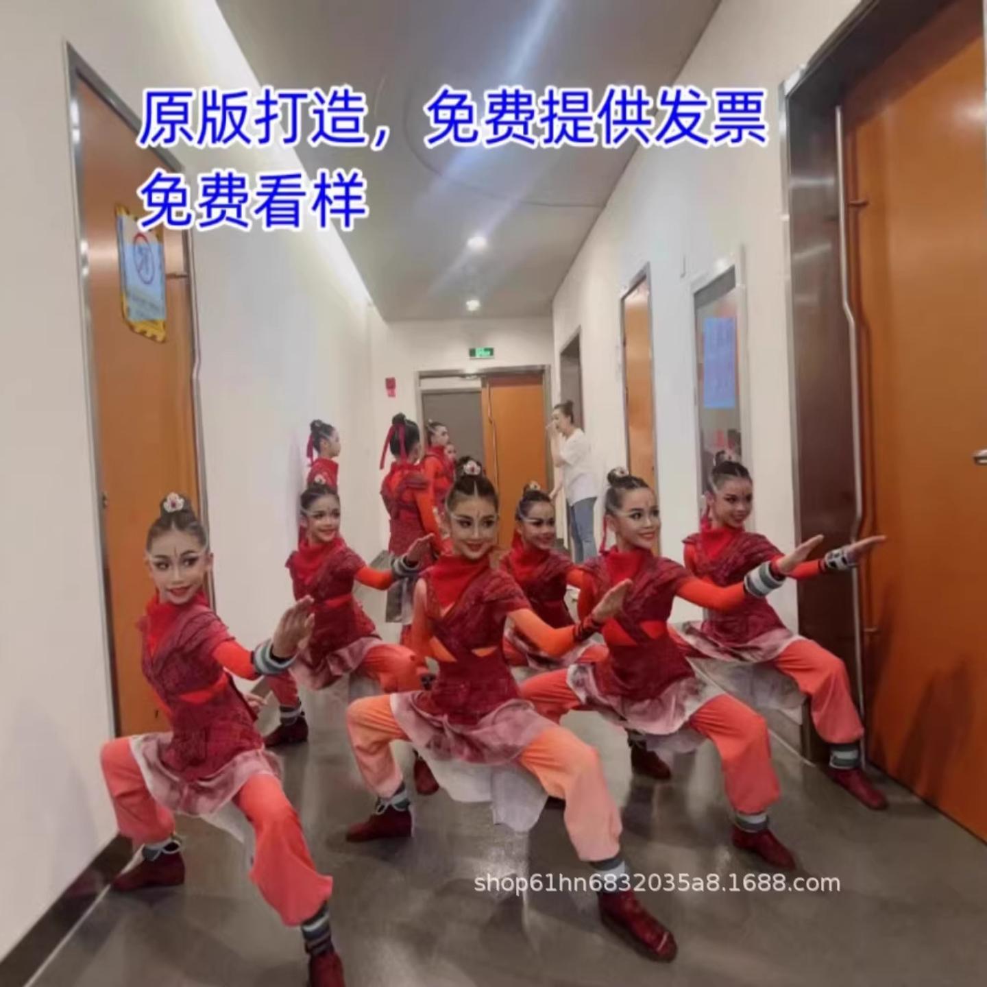 小荷风采再现花木兰舞蹈演出服