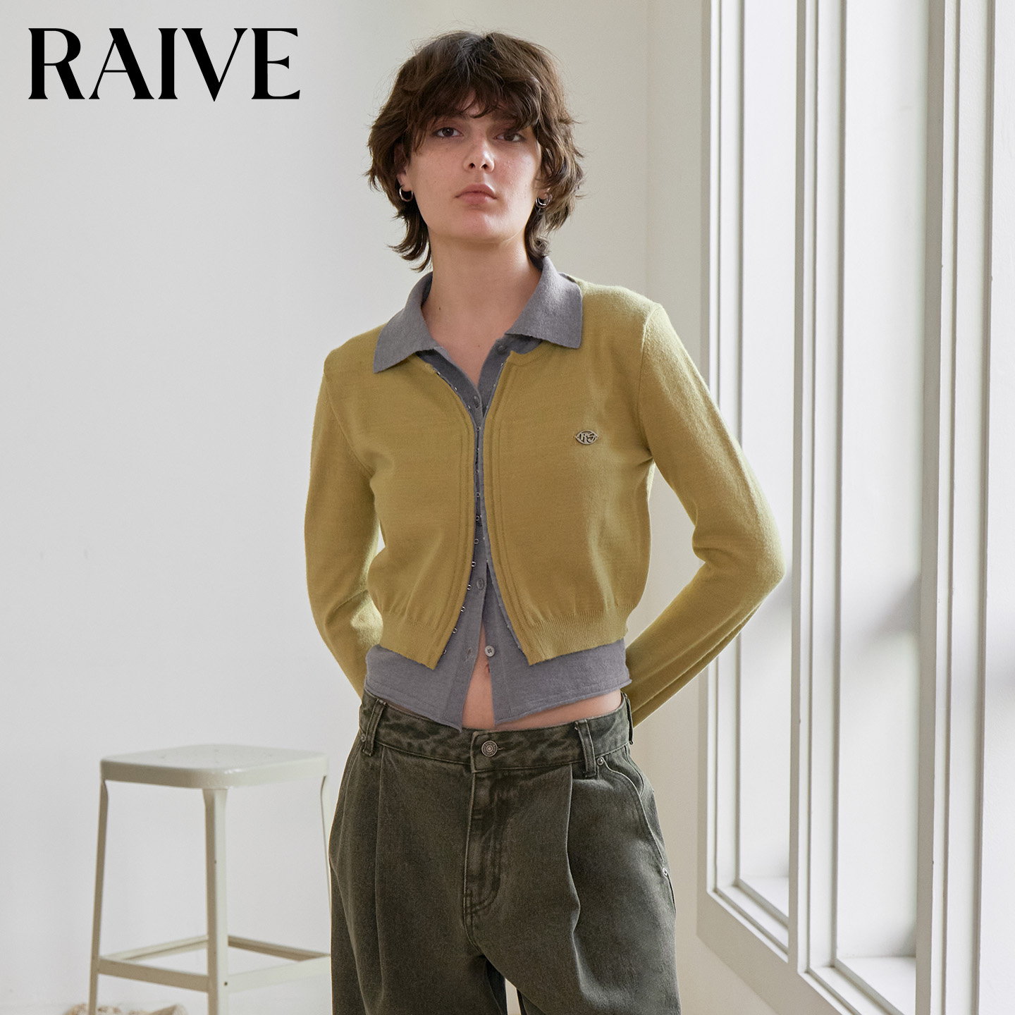 RAIVE翻领撞色长袖韩系毛针织衫