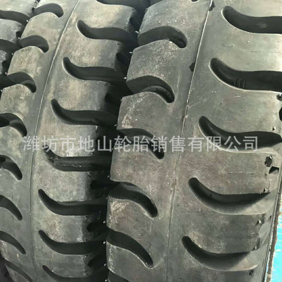 厂家供应825-16 825-20 羊角花纹 轻卡货车斜交尼龙载重胎