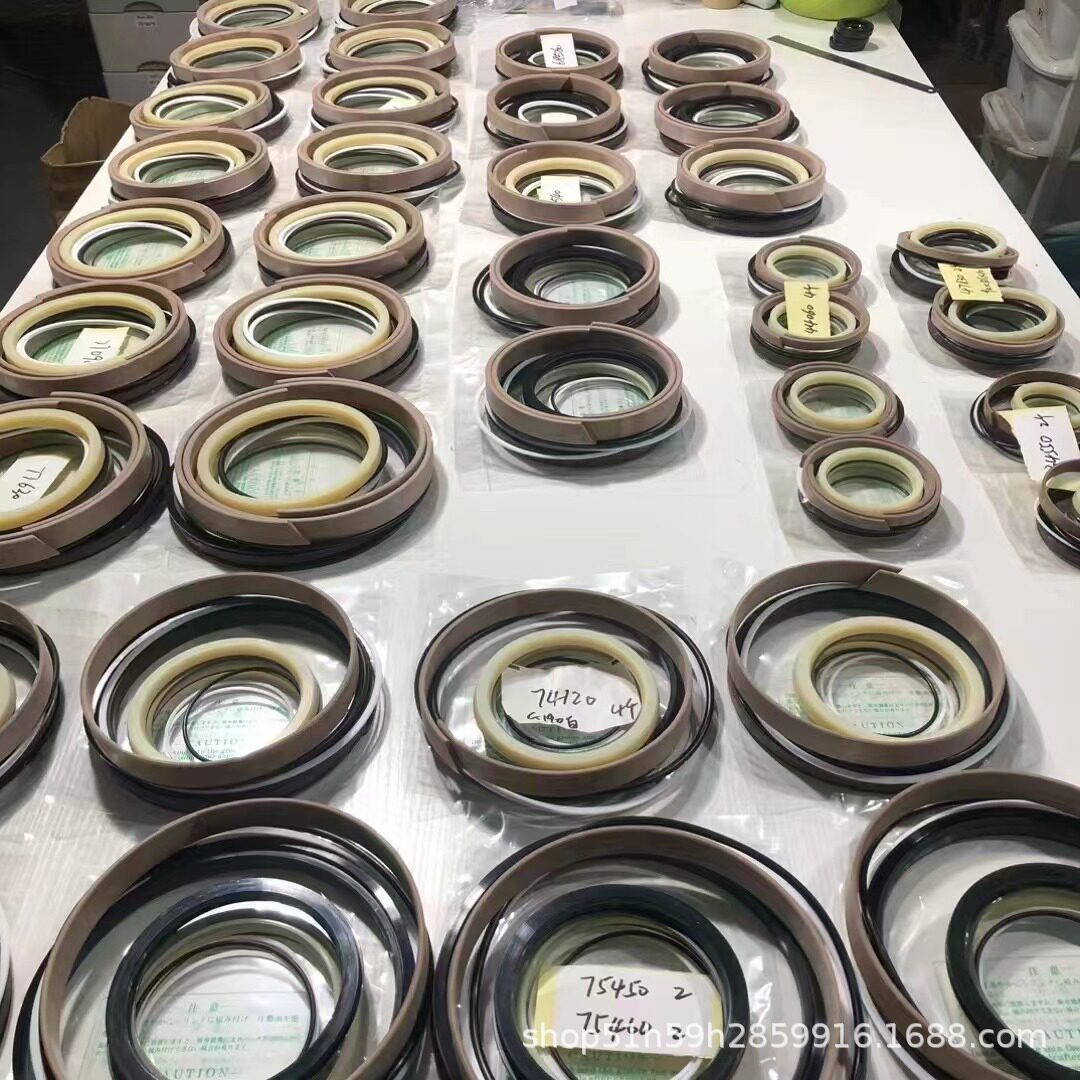 现货供应晋工JGM767776装载机油封动臂转向翻斗油缸修理包