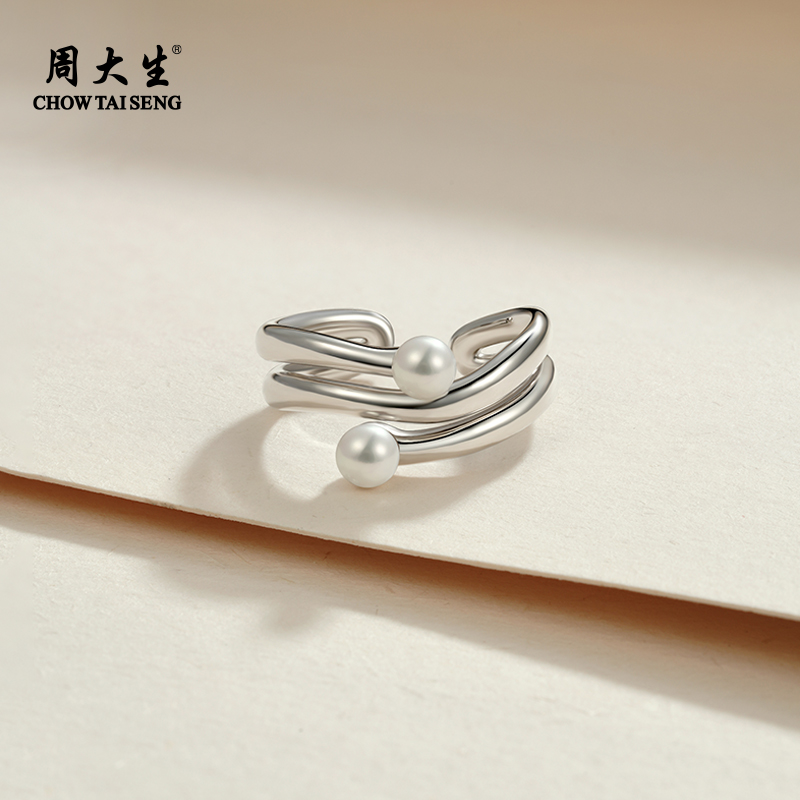 周大生淡水珍珠银戒指