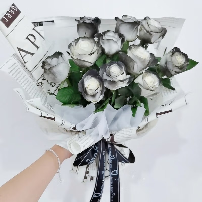 Only you碎冰蓝黑骑士喷色玫瑰花鲜花束礼物同城配送