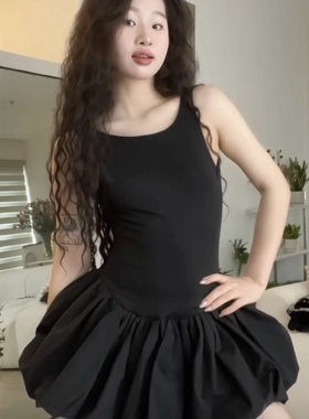 Cora Skort-自制夏季小众黑色辣妹后背镂空吊带收腰显瘦蓬蓬连衣