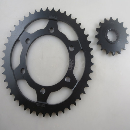 MT09摩托车链轮 MT07 MT10D大小飞前后牙盘前后齿轮大小链盘 链轮