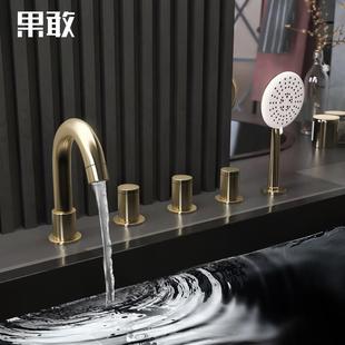 果敢搭配五件龙头白色雅黑色银色镀铬浴缸龙头五件套龙头A05