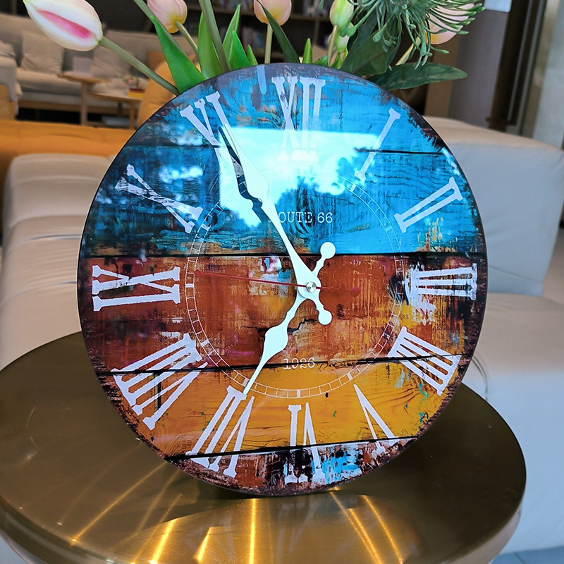 欧式地中海复古挂钟卧室挂墙时钟圆形多彩色创意简约装饰静音钟表