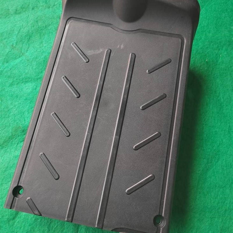 金彭星韵电动车立k马脚踏板电池上盖防盗盖板脚踩板小刀格林豪泰