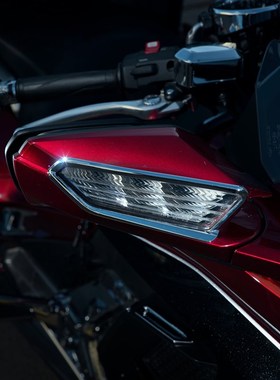 20年新款c金翼1800前转向灯镀铬件 金翼F6B黑色转弯灯装饰 78325