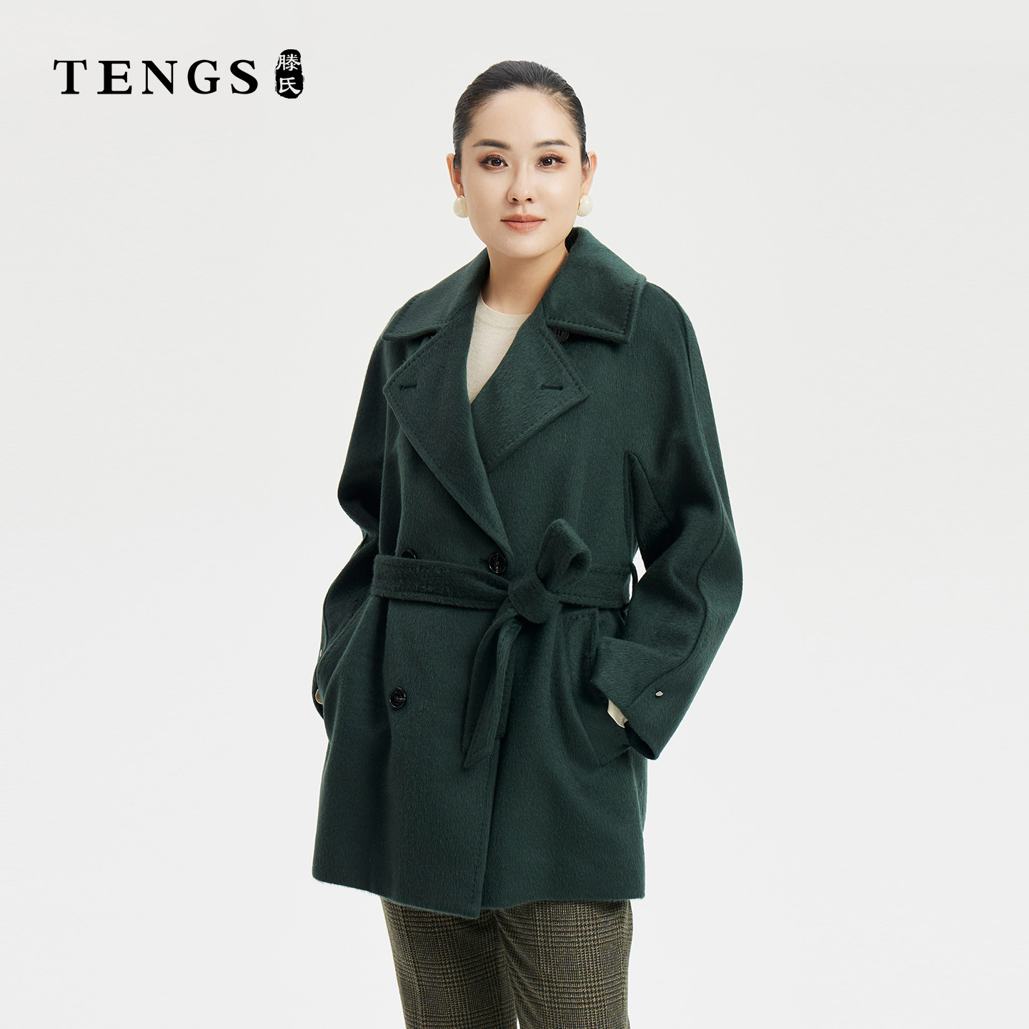 双排扣系带收腰通勤大衣