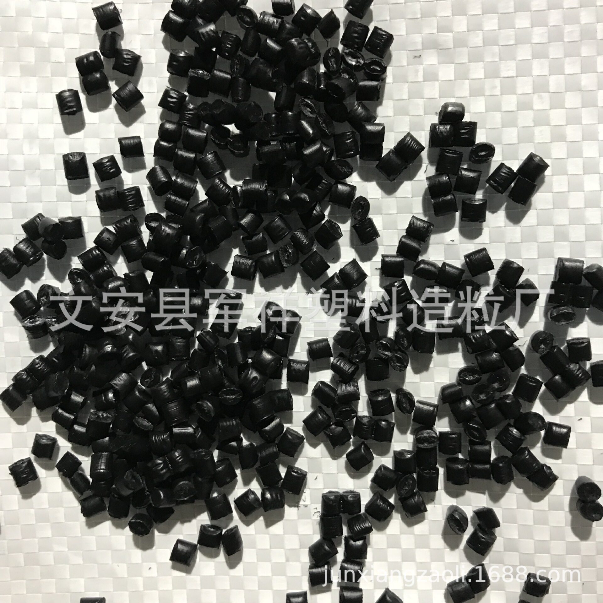 厂家供应黑色光面PP再生料 聚丙烯PP再生塑料颗粒 二次PP破碎料