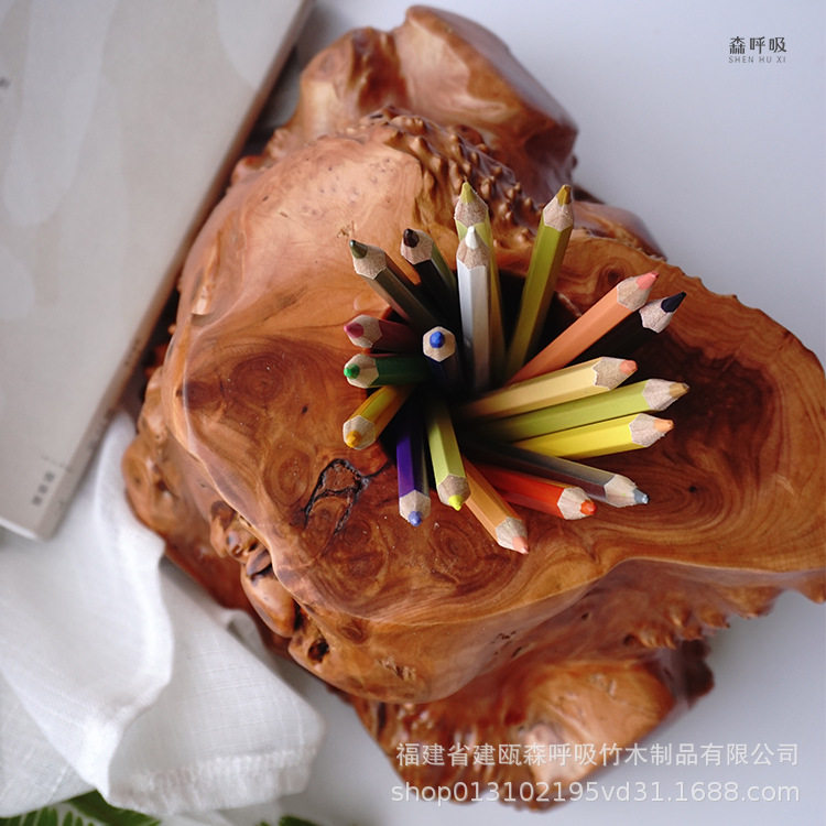 杉木瘤根雕复古简约笔筒